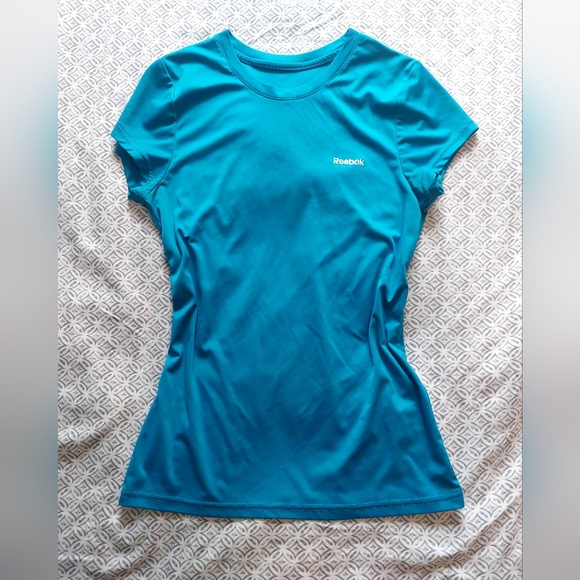 ✨️3 for 50✨️ Active Sports T-shirts - Picture 6 of 8